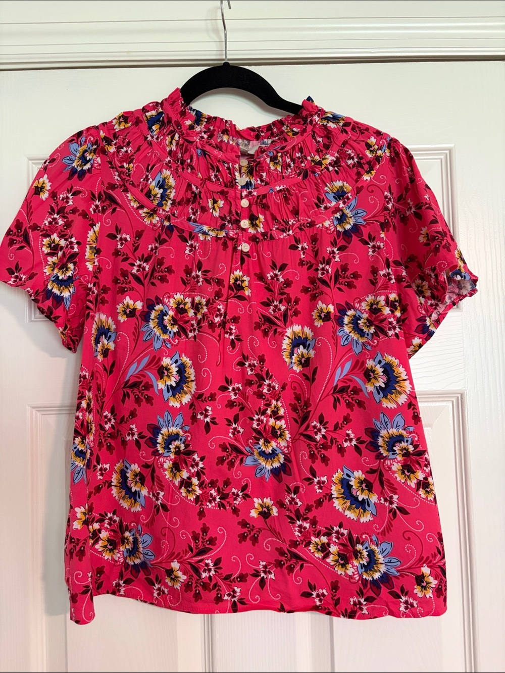 LOFT Bright Pink Floral Short Sleeve Blouse